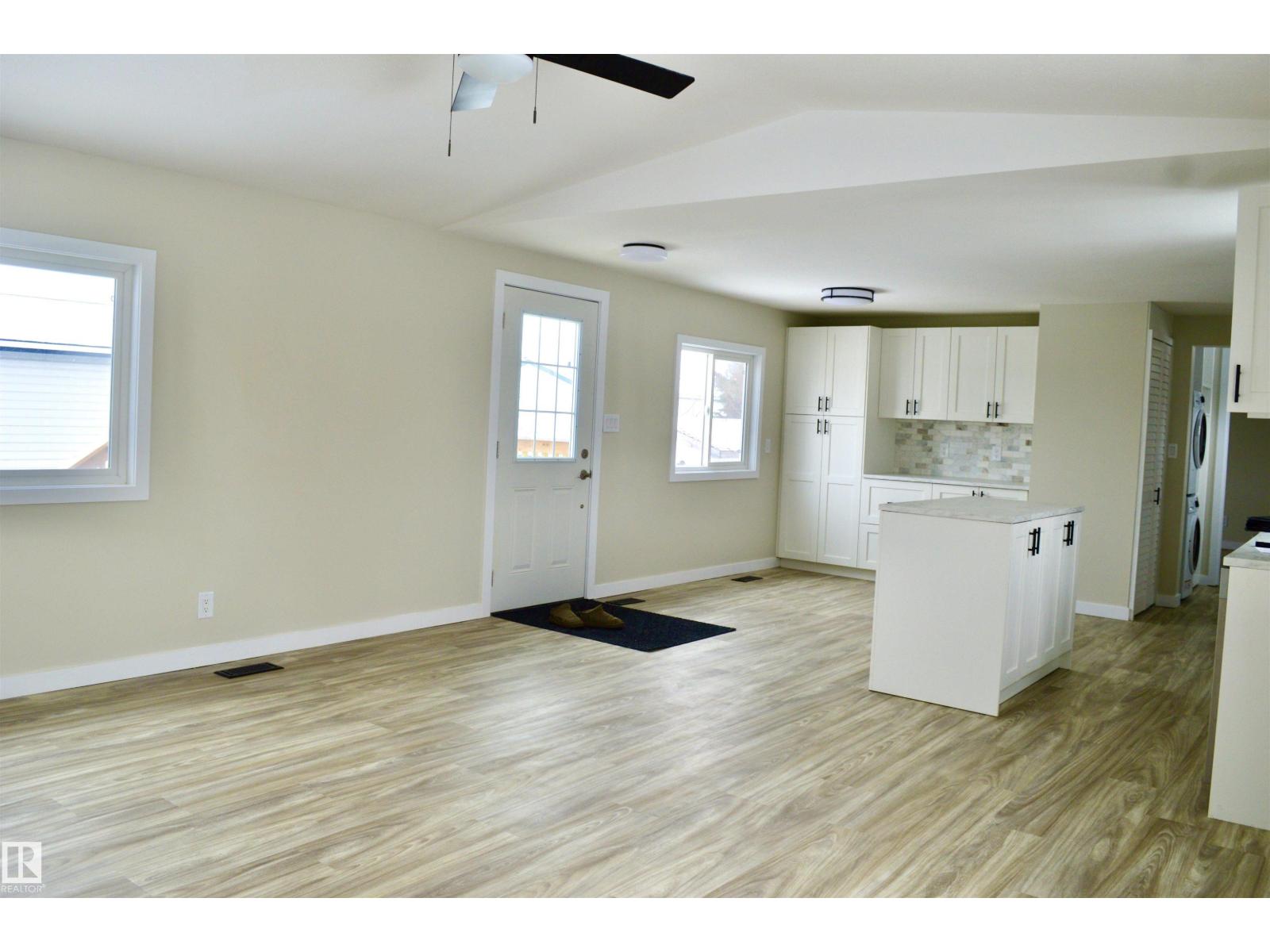 735 Parkland Brook - 11