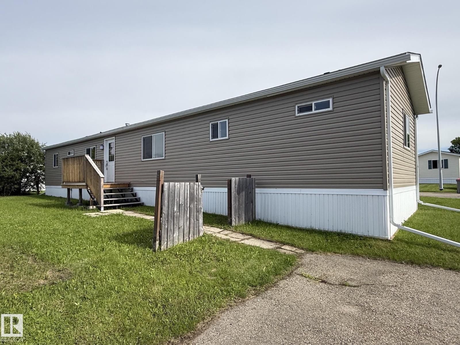 735 Parkland Brook - 17