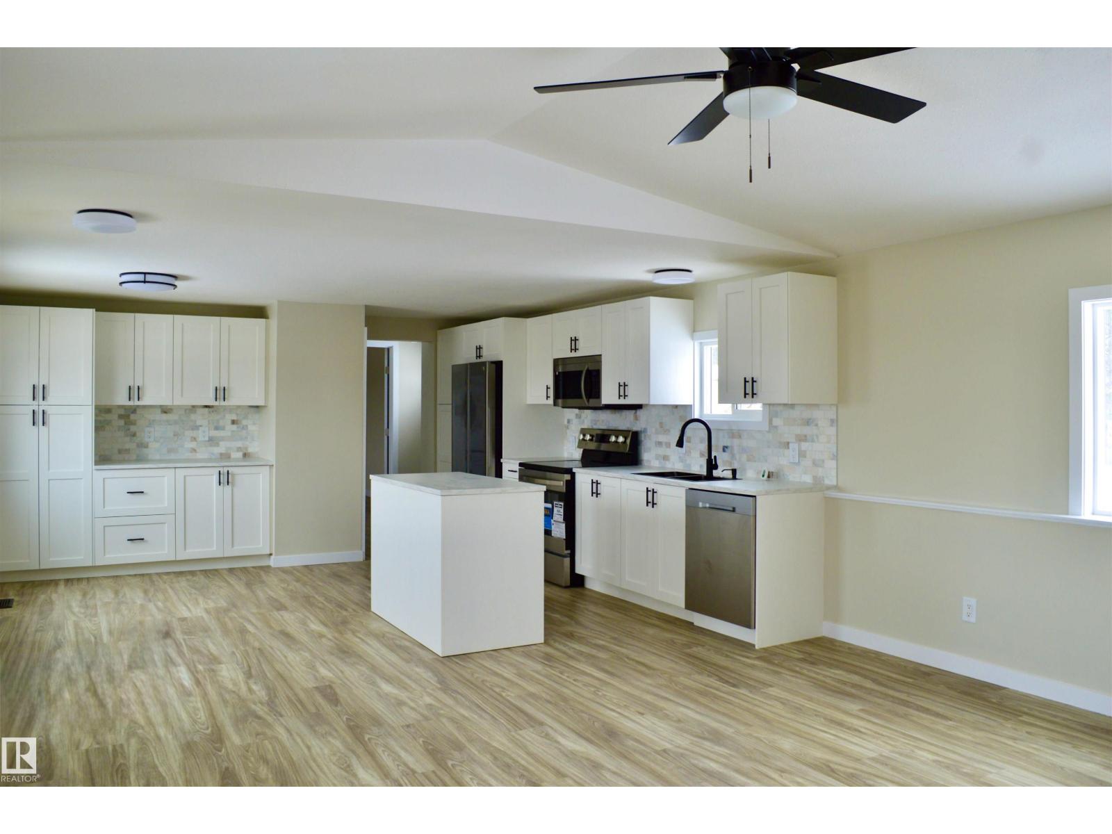 735 Parkland Brook - 4