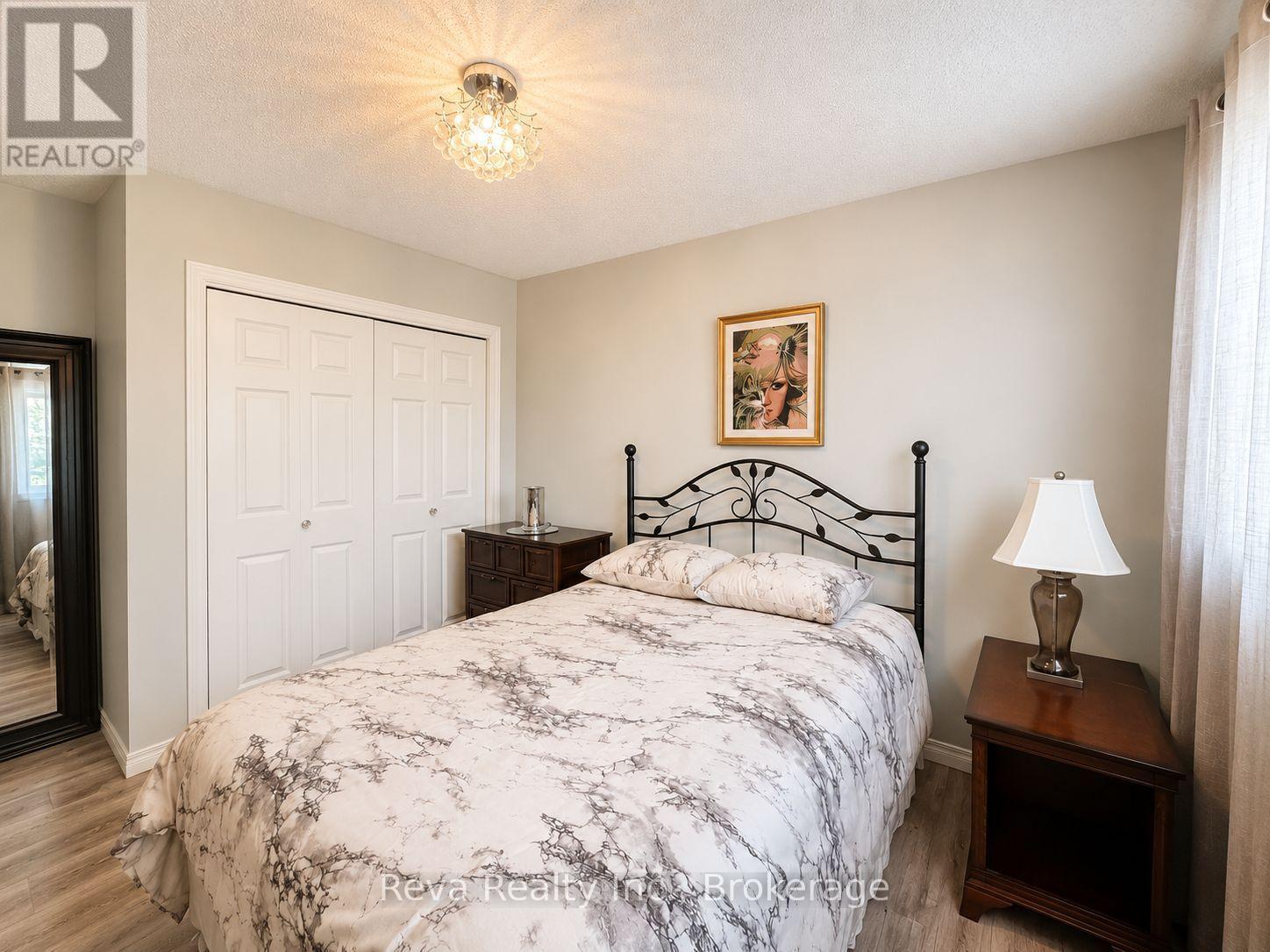 11 RIDGE ROAD - 23
