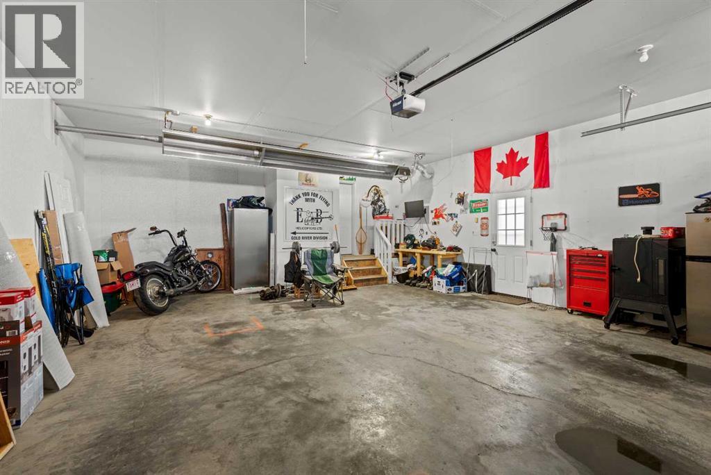 13 Cherry Lane SE — photo 43