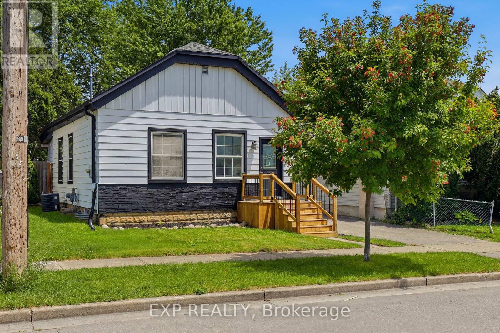 134 STERLING STREET - 2