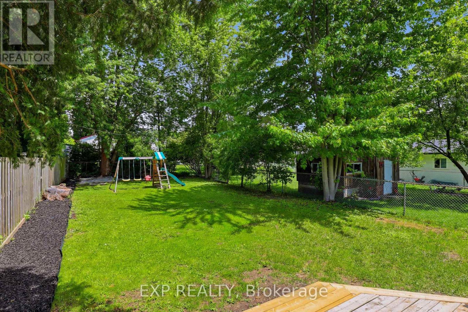 134 STERLING STREET - 24