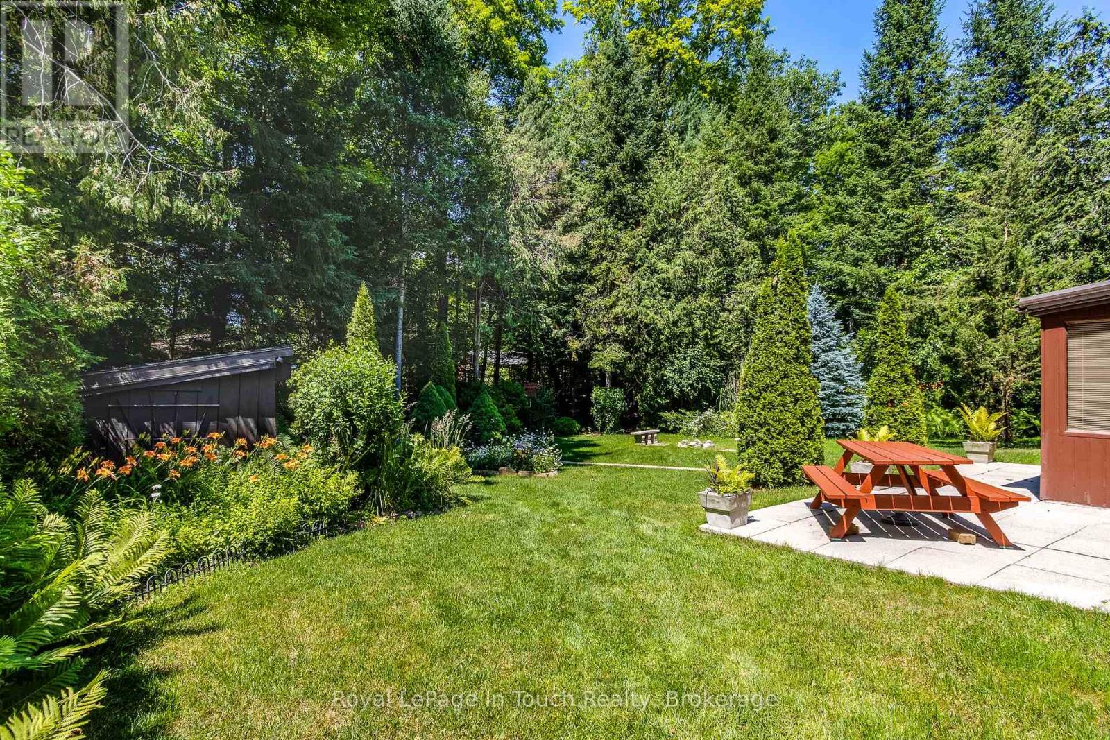 12 LINCOLN AVENUE - 6
