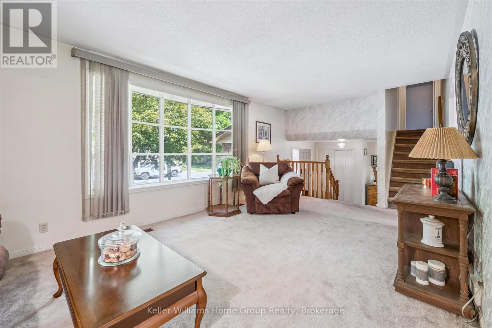 44 SHERWOOD DRIVE - Image 11
