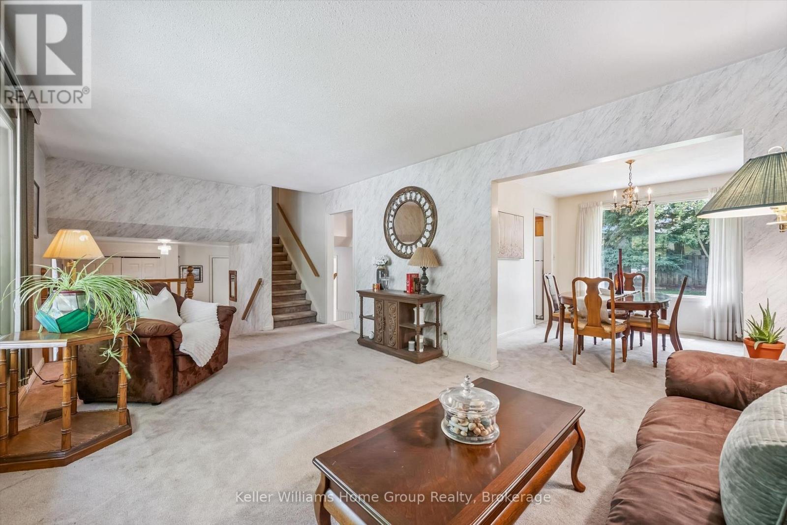 44 SHERWOOD DRIVE - Image 12