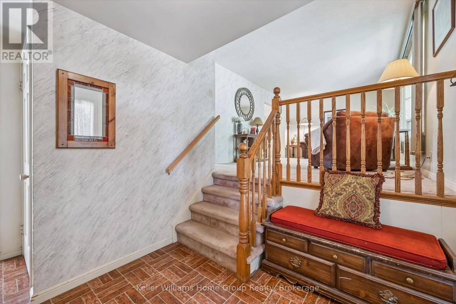 44 SHERWOOD DRIVE - Image 9