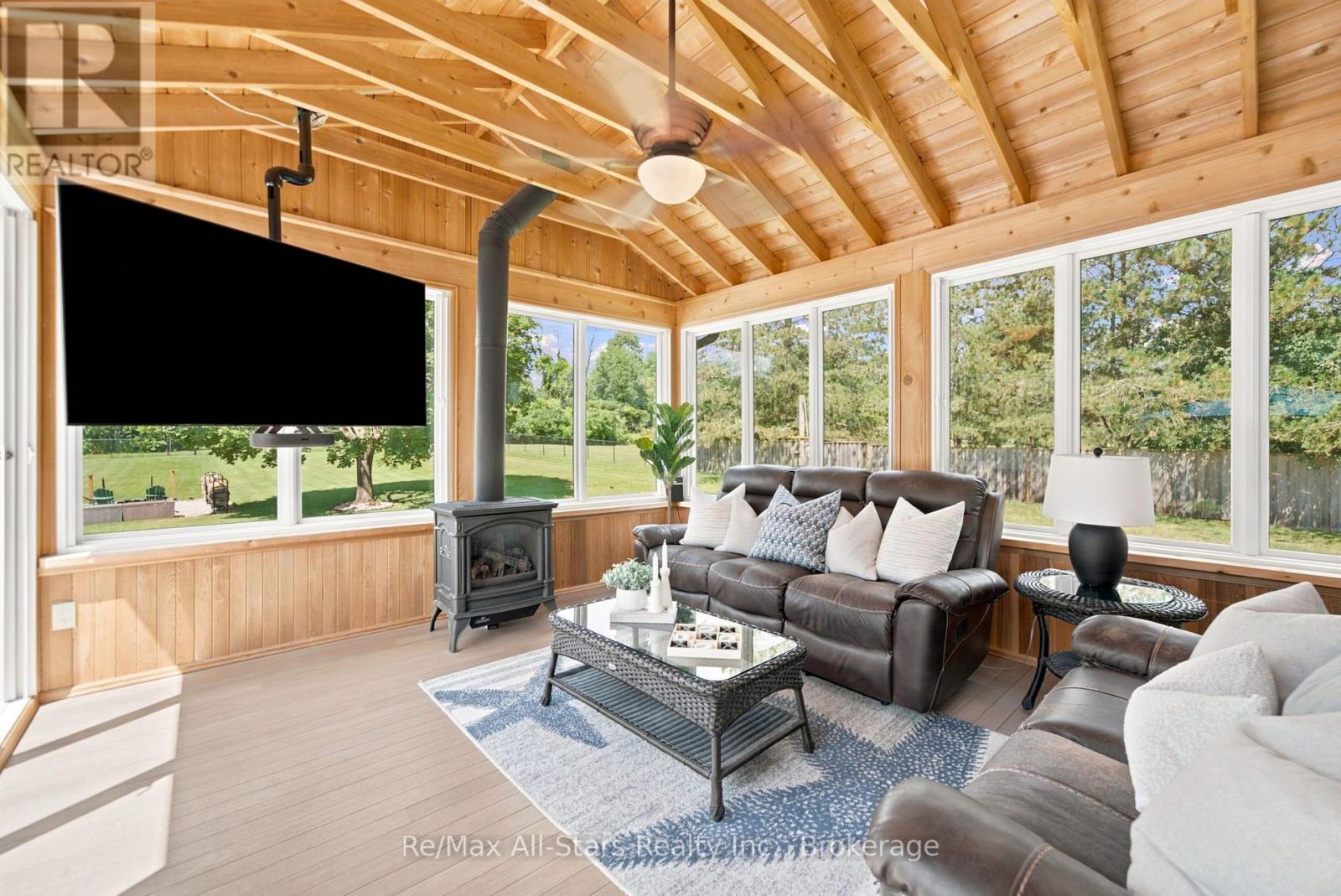 21180 BRUNON AVENUE - Image 16