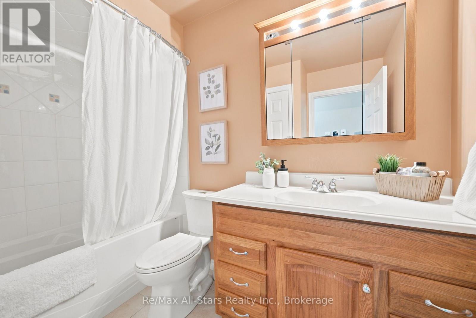 21180 BRUNON AVENUE - 23