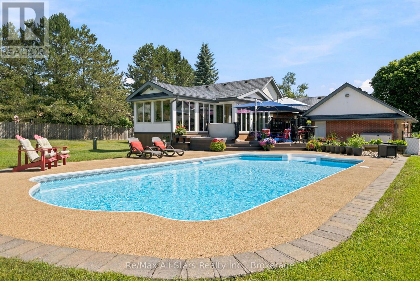 21180 BRUNON AVENUE - Image 39