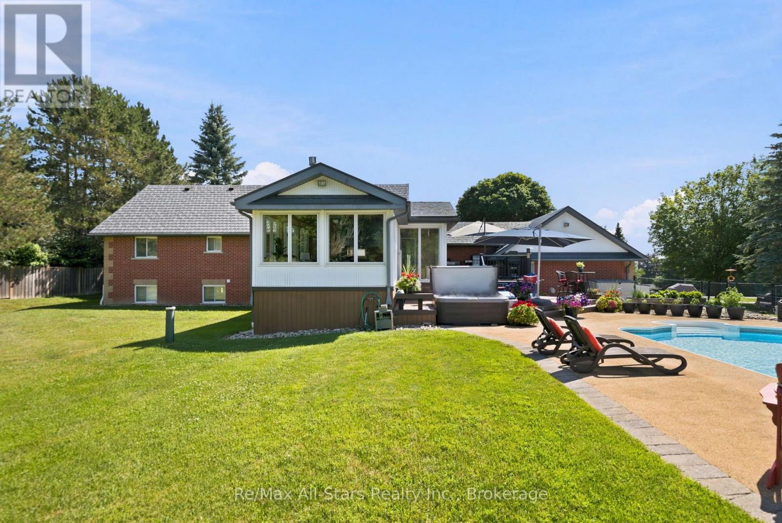 21180 BRUNON AVENUE - 40