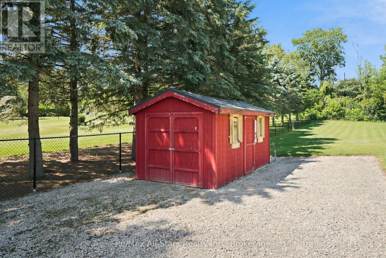 21180 BRUNON AVENUE - Image 45