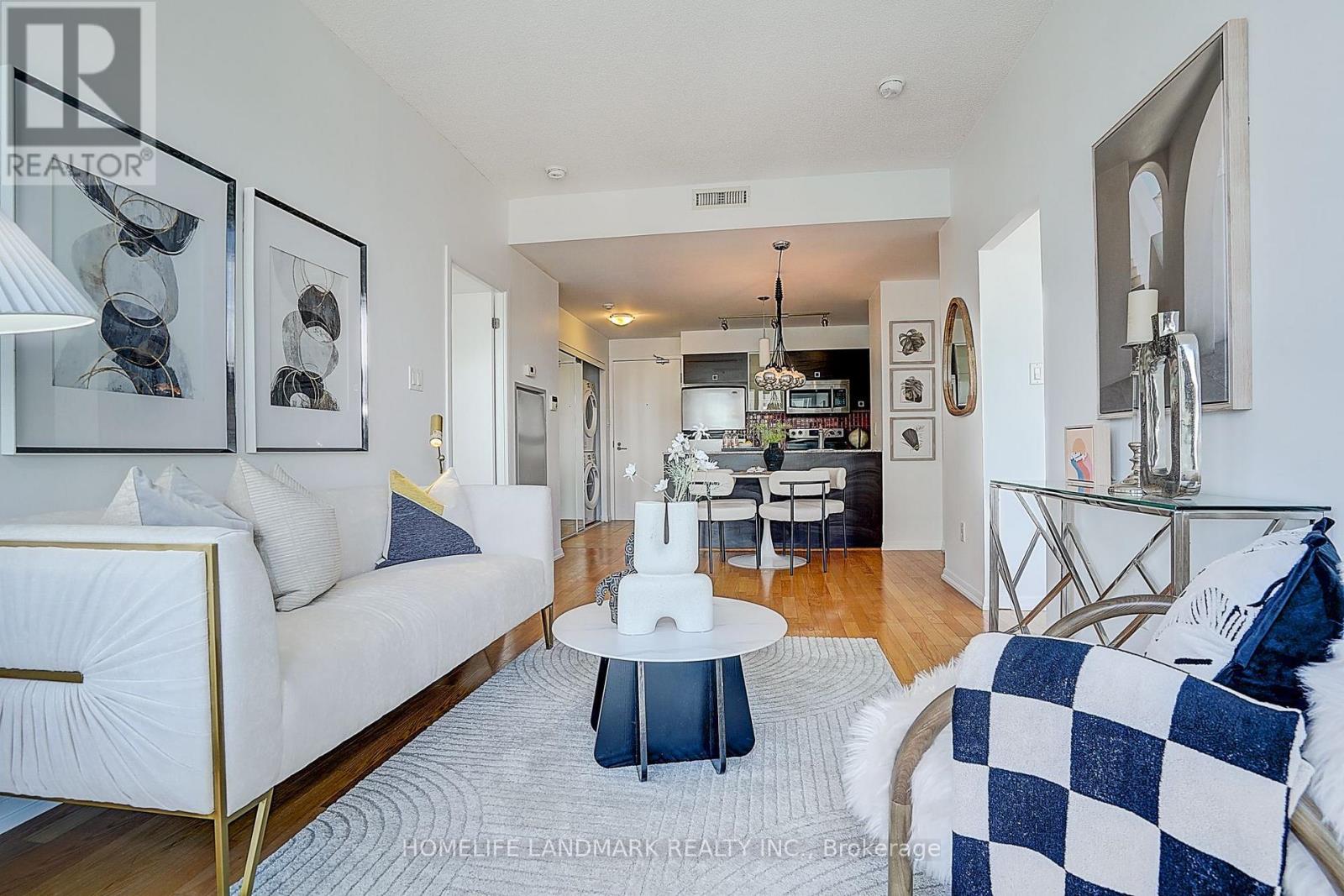 #3301 38 GRENVILLE STREET - 15