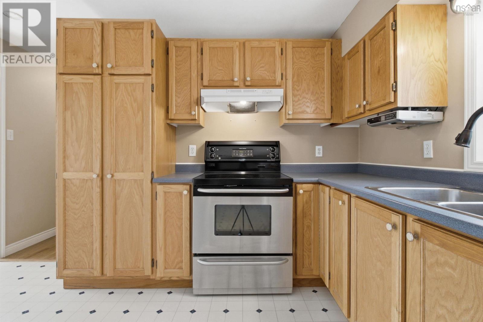 73 Underwood Road - 15