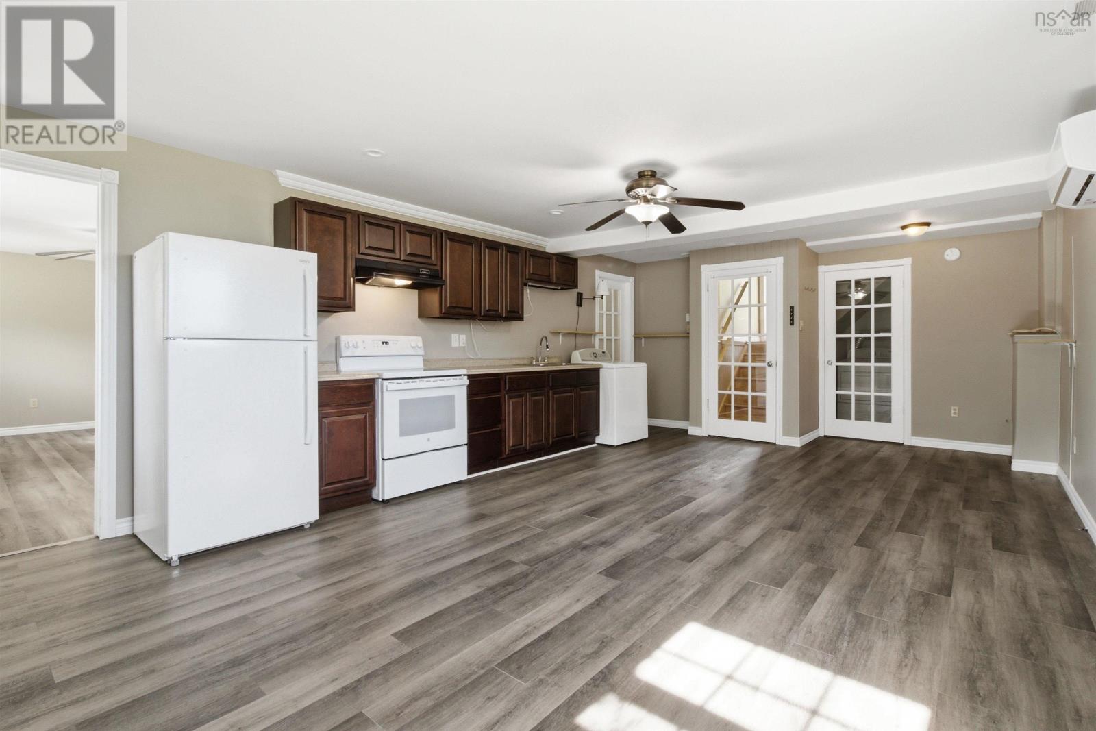 73 Underwood Road - 26