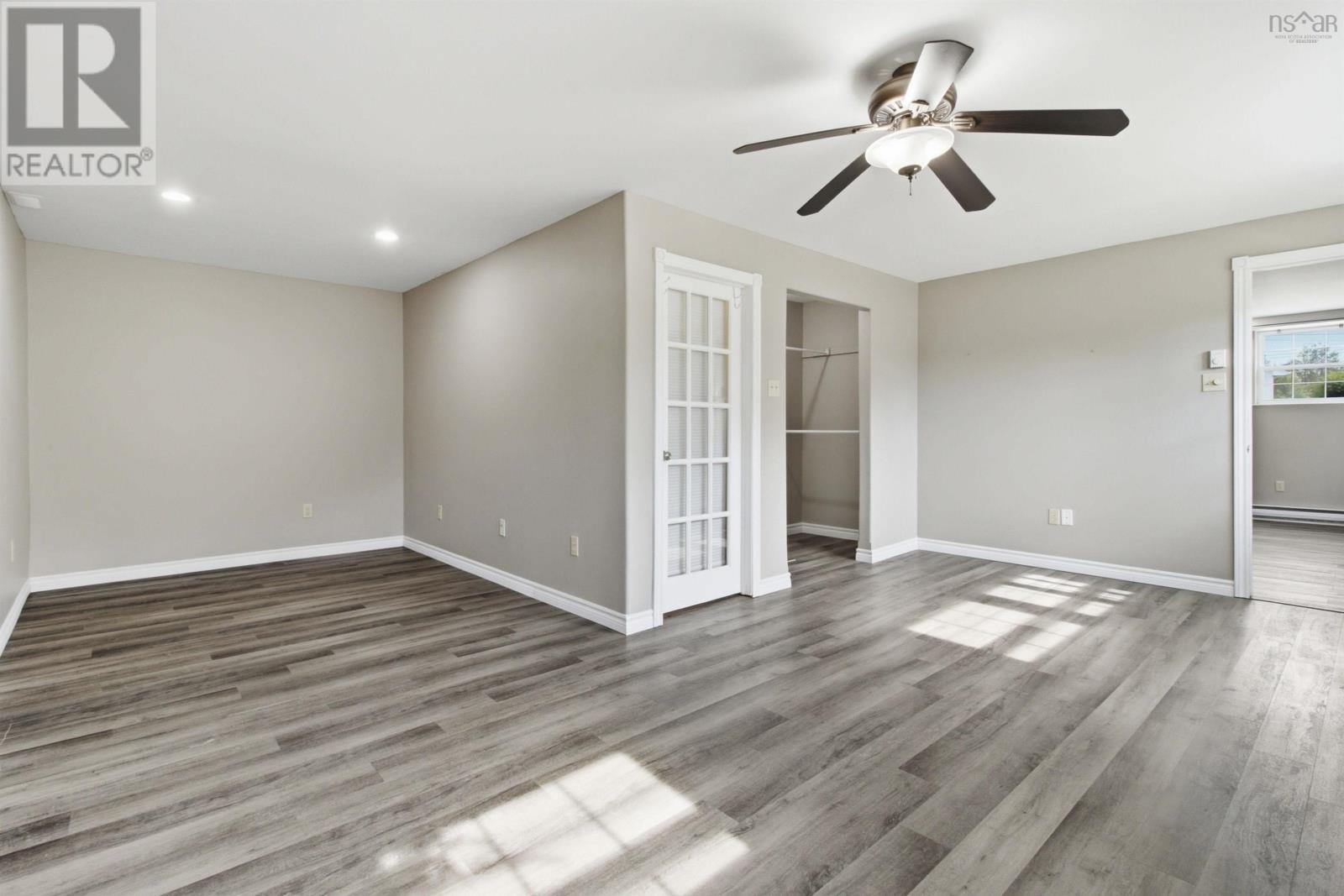 73 Underwood Road - 33