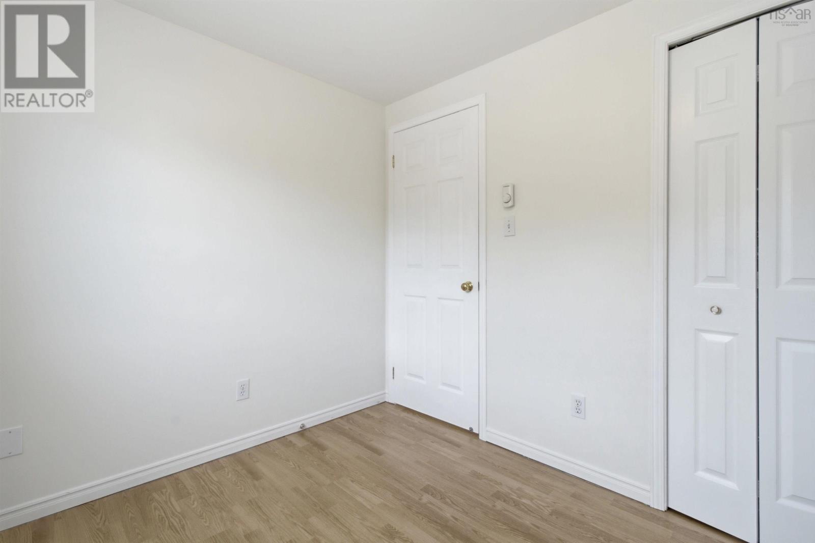 73 Underwood Road - 23