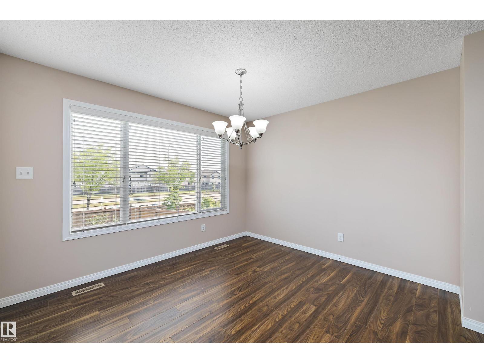 4020 166 AV NW - 20