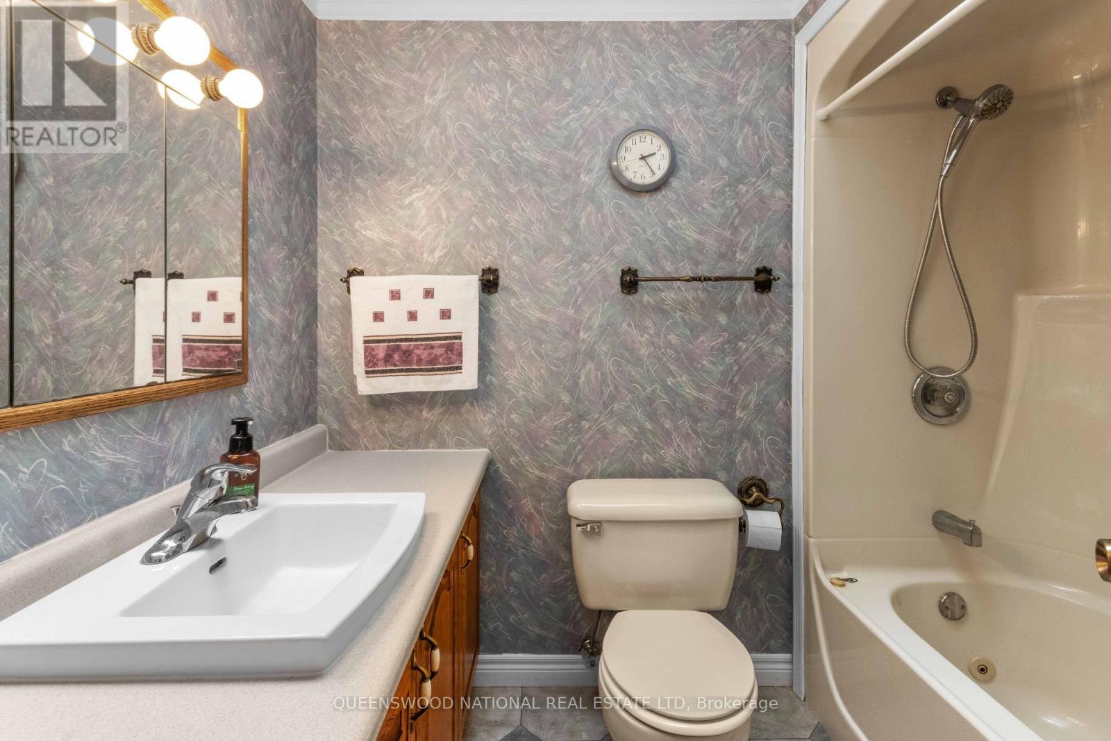 7424 RIVER ROAD - 28