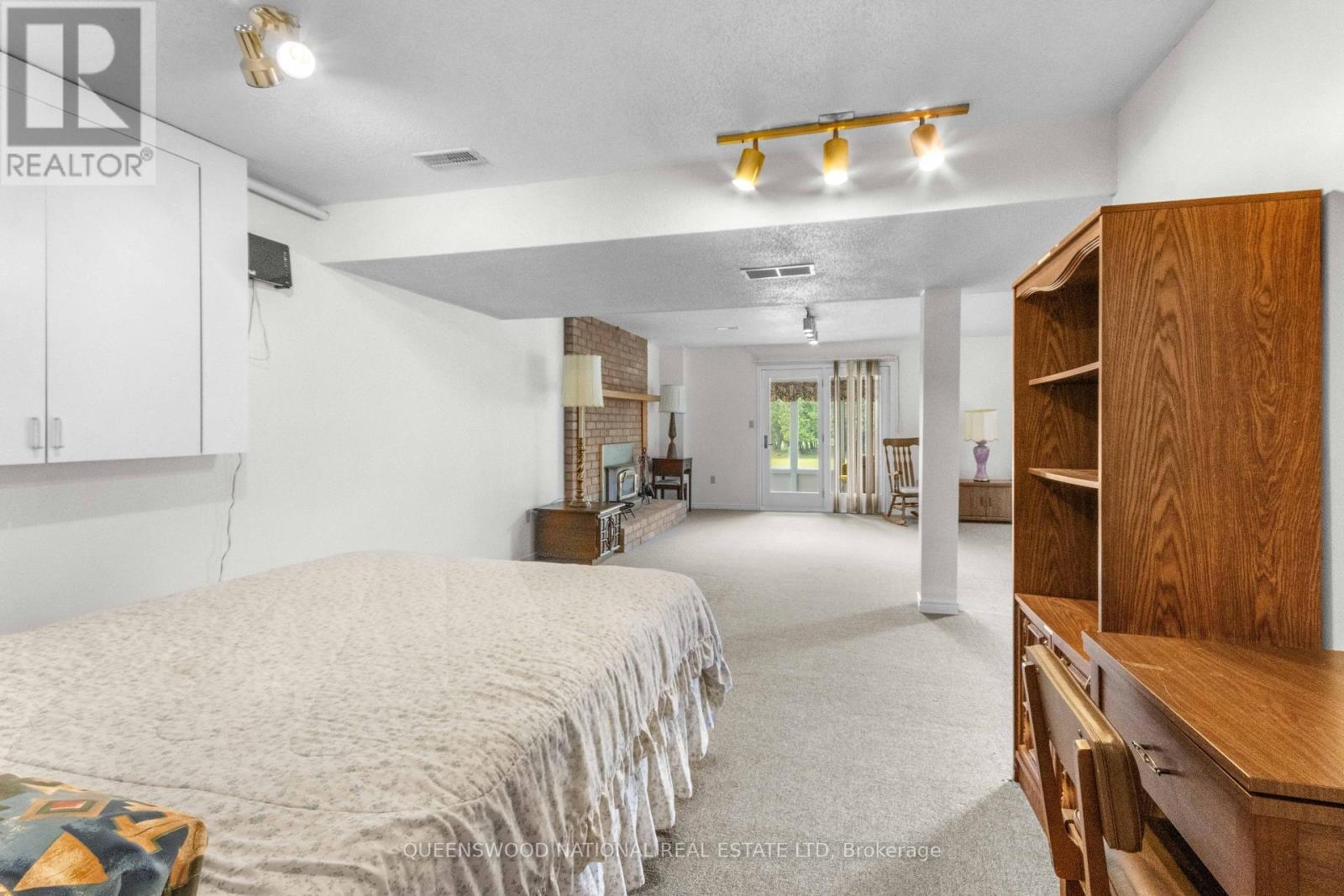 7424 RIVER ROAD - 35