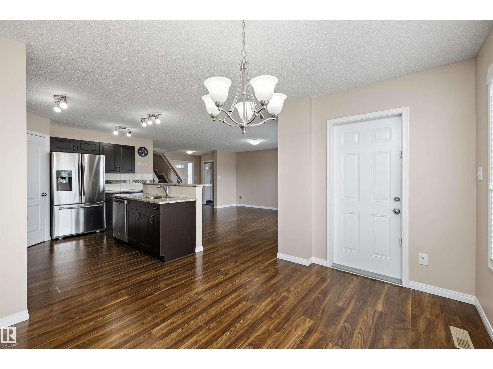 4020 166 AV NW - 21