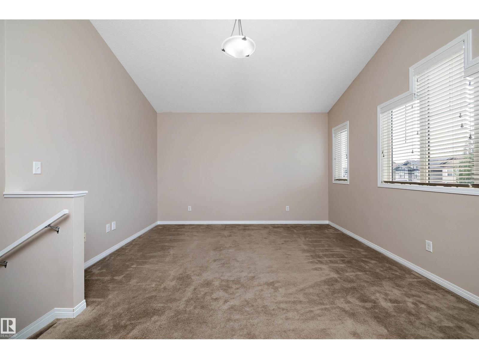 4020 166 AV NW - 25