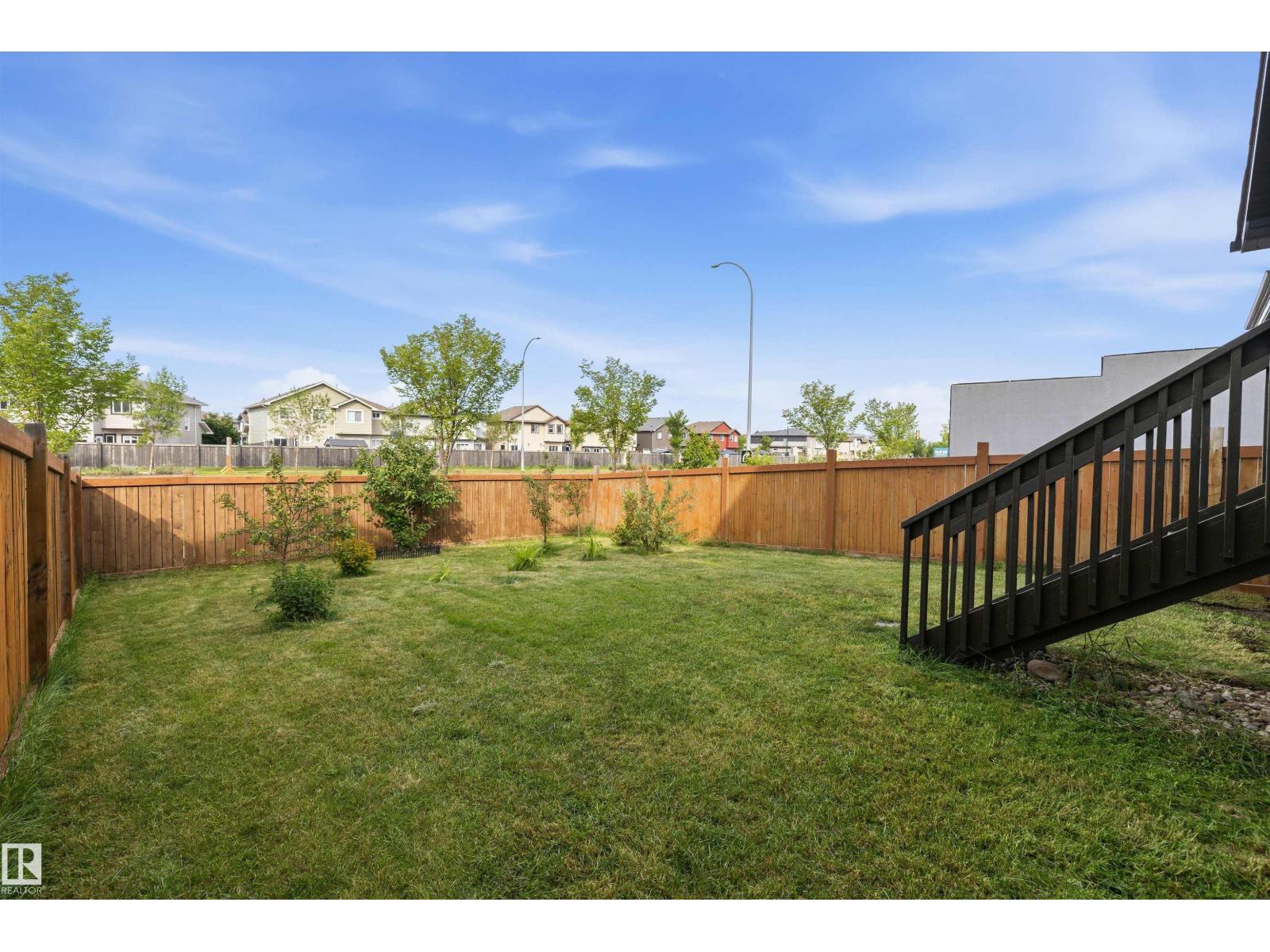 4020 166 AV NW - 56