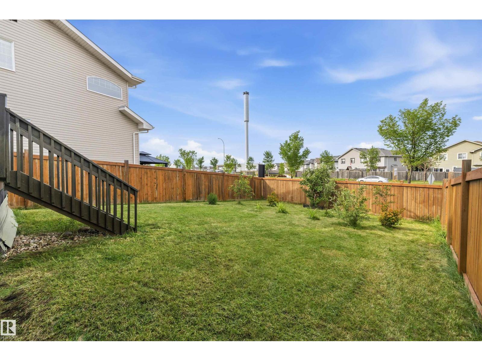 4020 166 AV NW - 60
