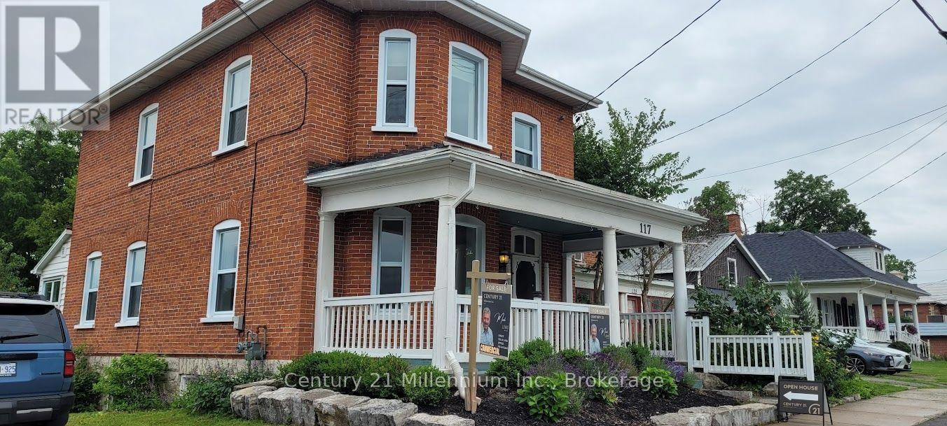 117 DURHAM STREET S - 3