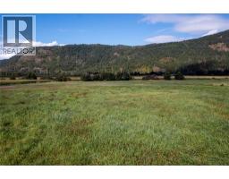7630 97a Highway, Mara, BC V0E2K0 Photo 47
