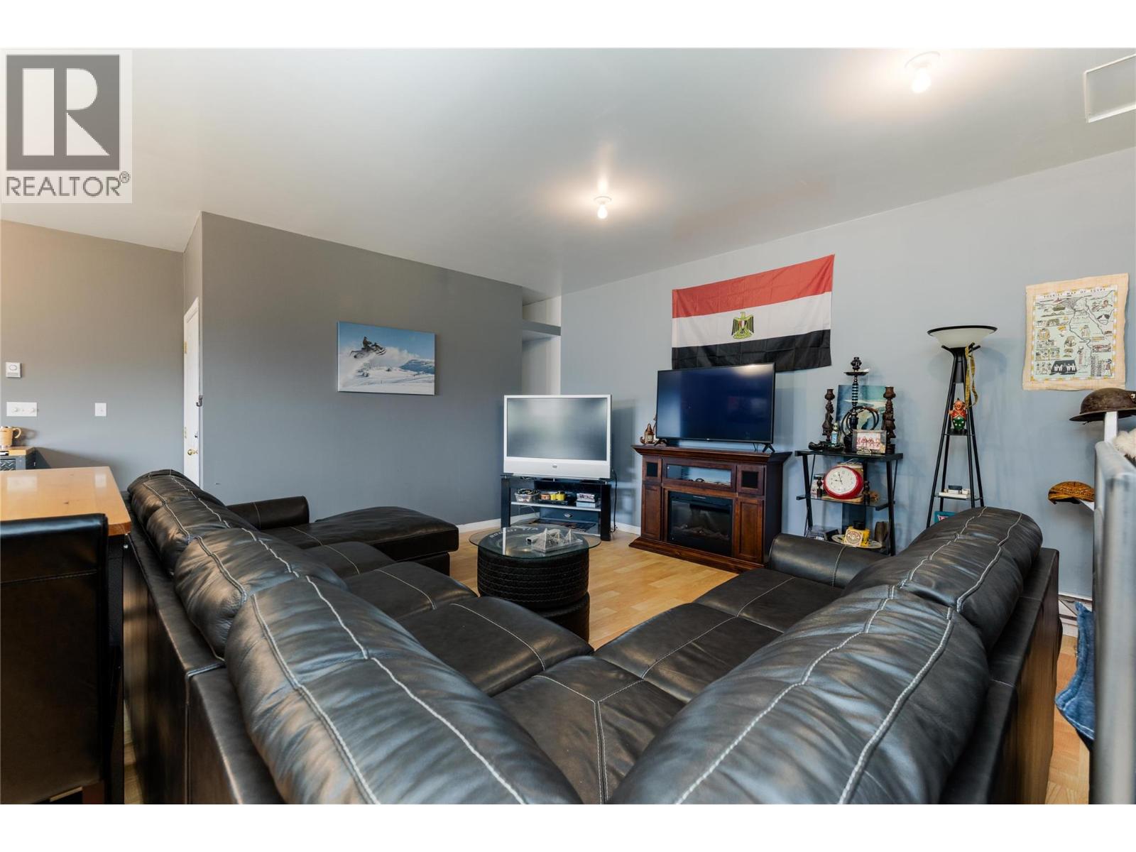  7630 97A Highway, Mara