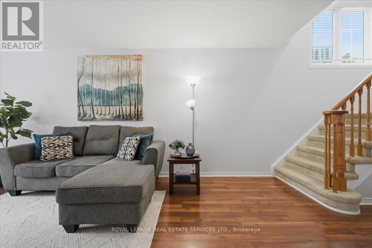 #24 4605 DONEGAL DRIVE - 10