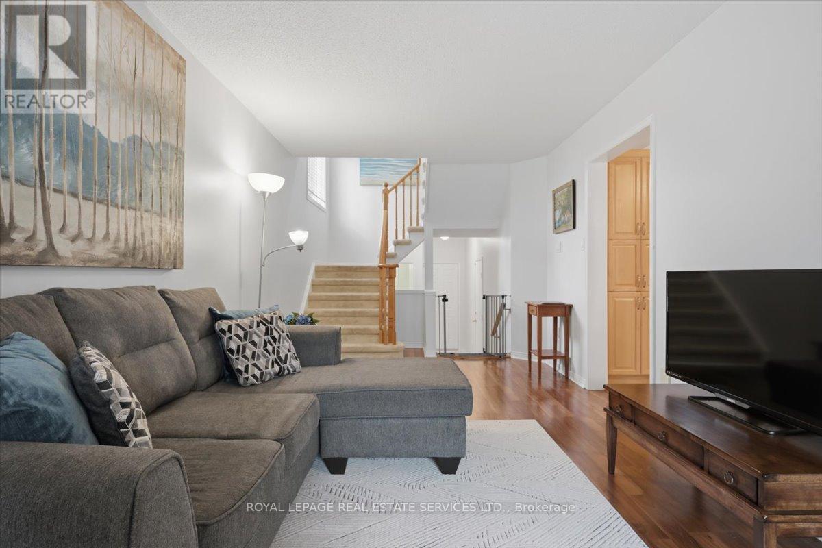 #24 4605 DONEGAL DRIVE - 13