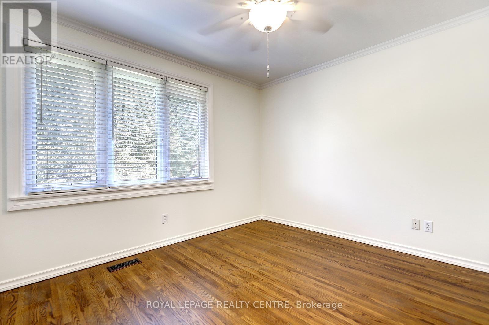1621 HOBBS CRESCENT - 26