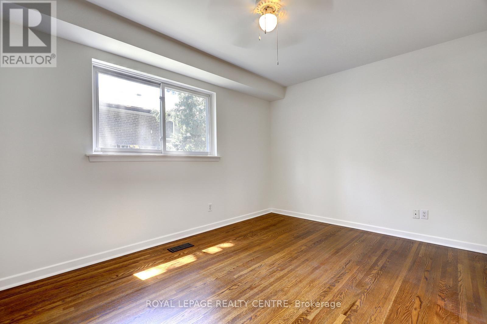 1621 HOBBS CRESCENT - 29