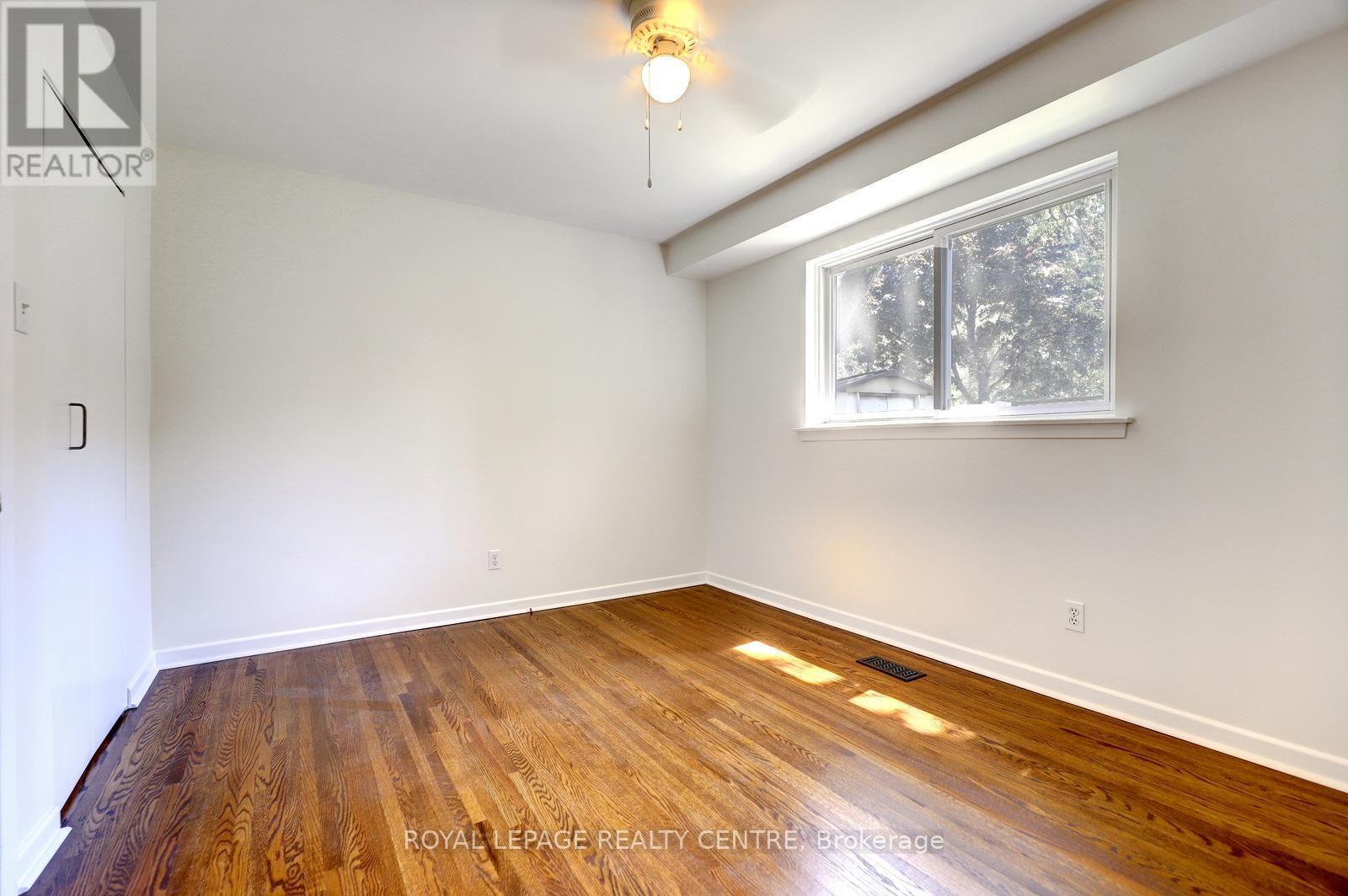 1621 HOBBS CRESCENT - 30
