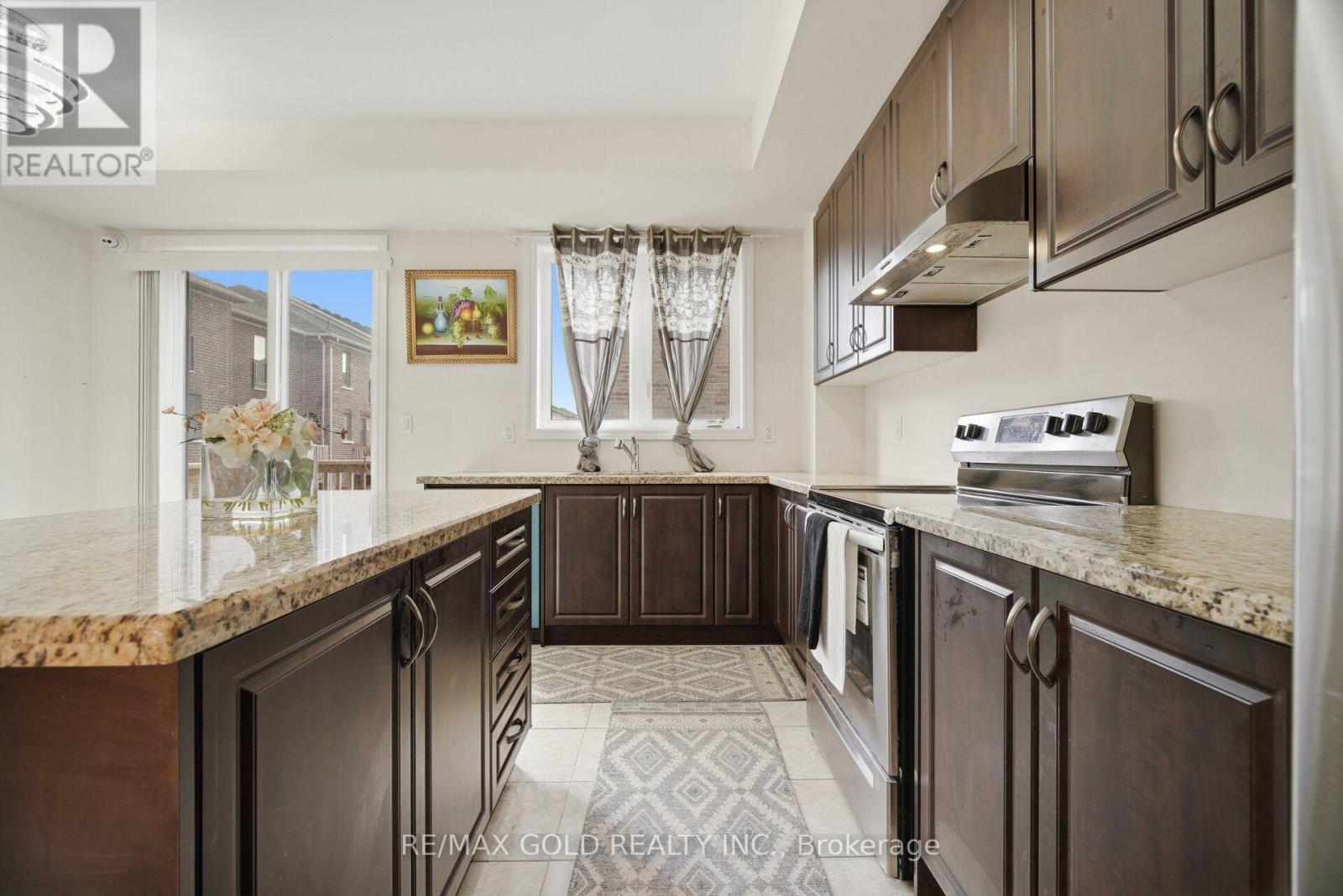 9 ARCOLA STREET - 15