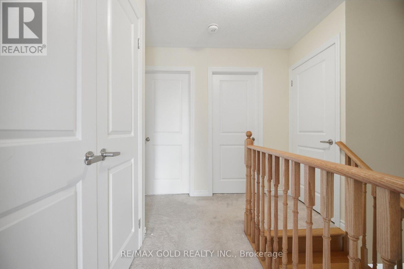 9 ARCOLA STREET - 27
