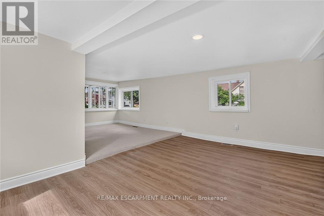 233 NORTH CAYUGA STREET W - 10