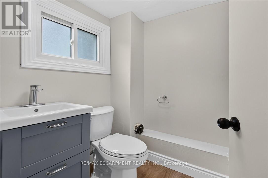 233 NORTH CAYUGA STREET W - 22