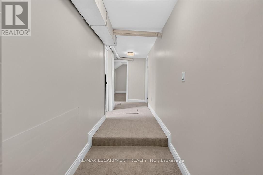 233 NORTH CAYUGA STREET W - 27
