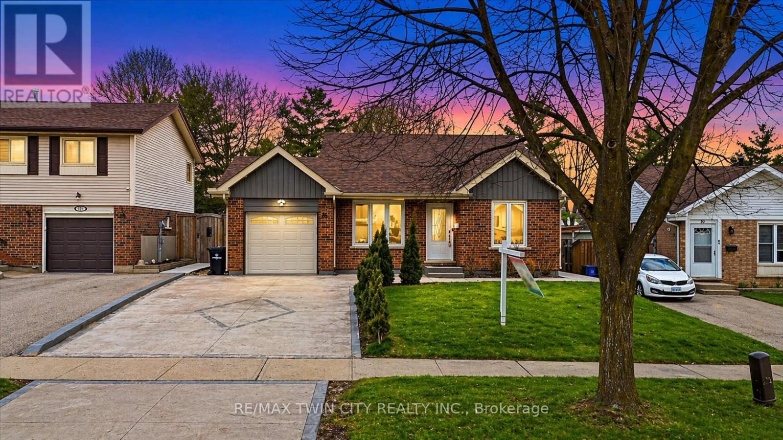 86 CARLYLE DRIVE - 4