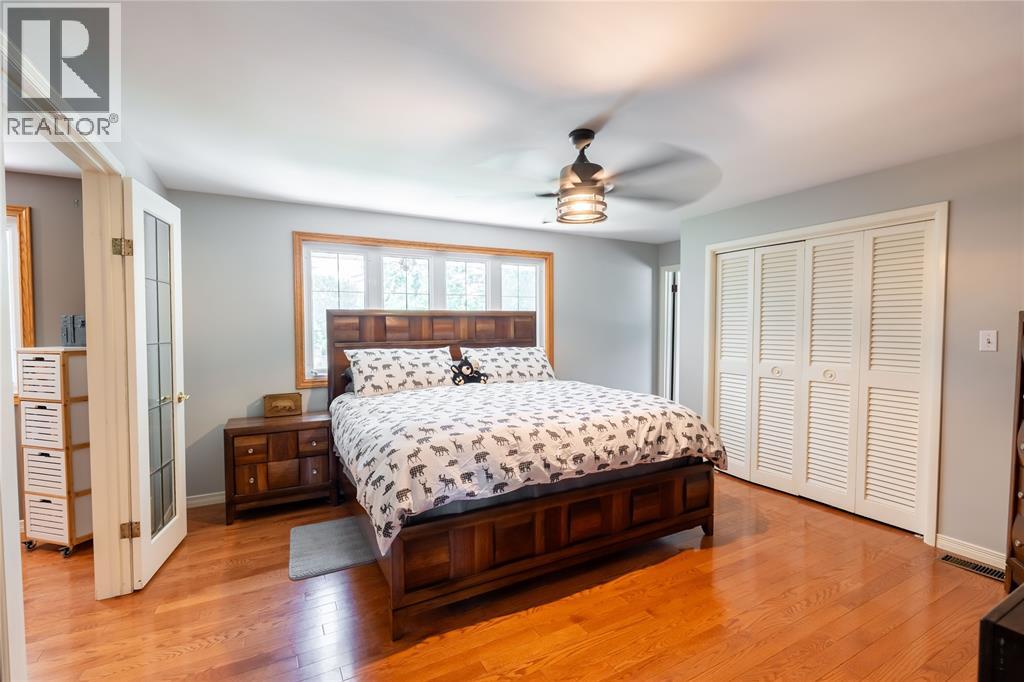 268 MARGARET AVENUE - 13