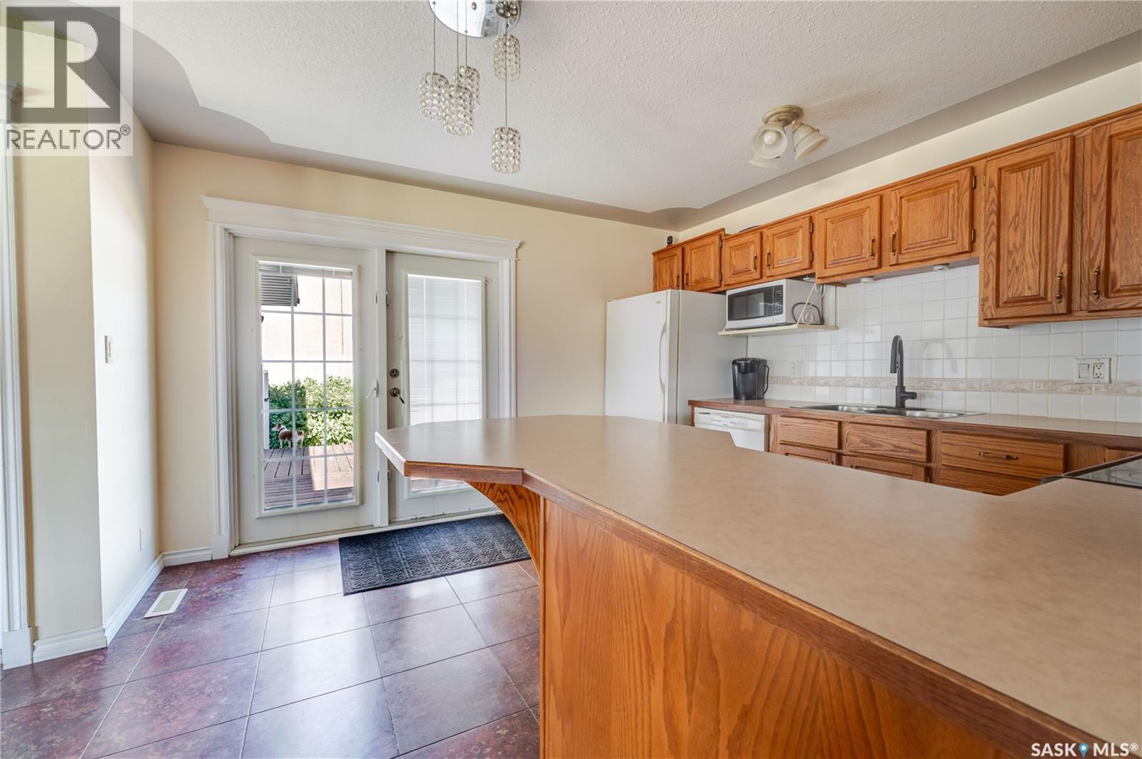1642 Bingham ROAD — photo 16