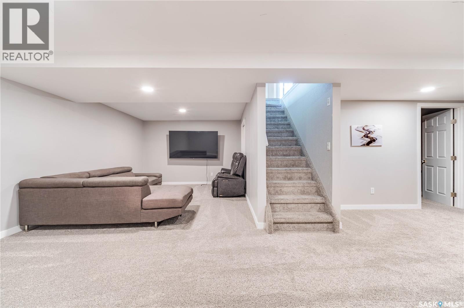 1642 Bingham ROAD — photo 33