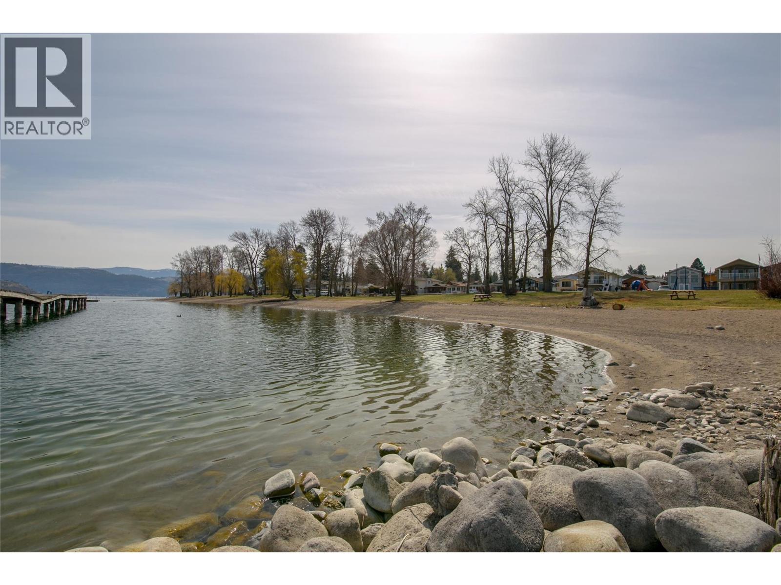 574 Meadowlark Avenue - 34