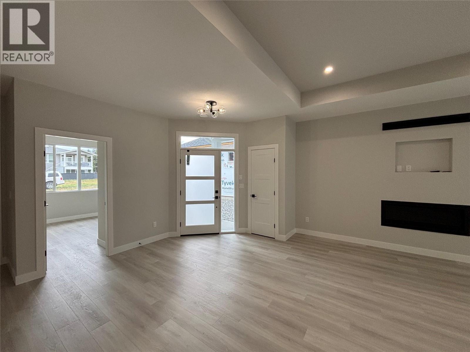 574 Meadowlark Avenue - 4