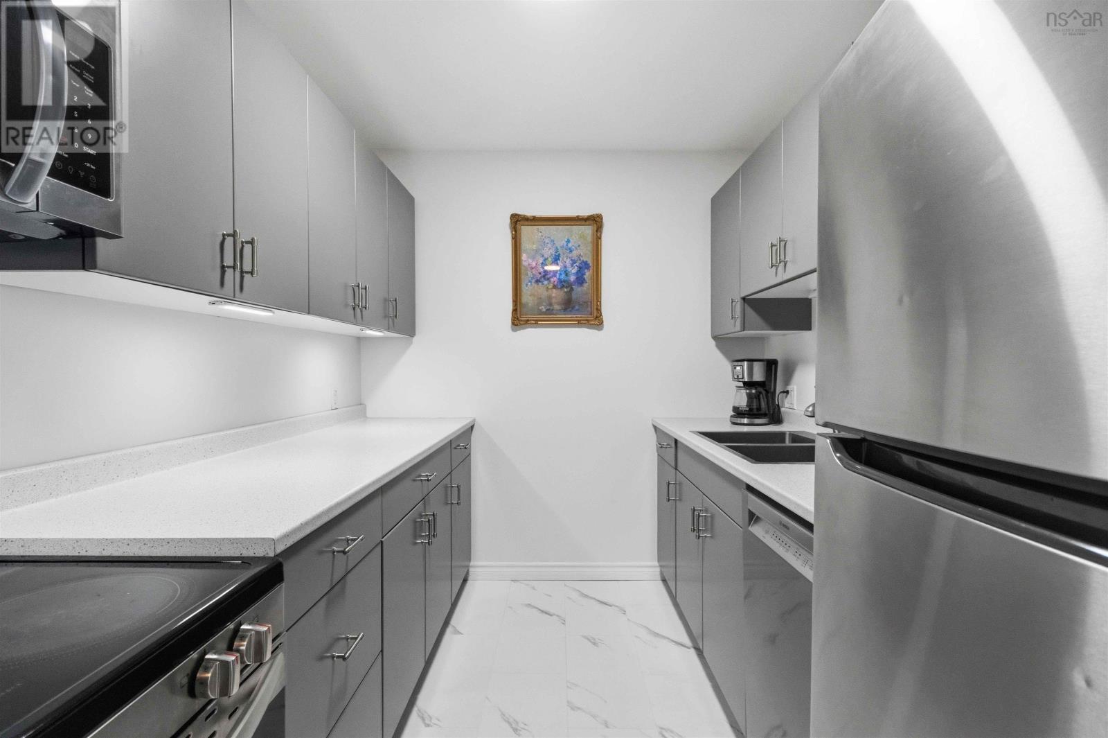 #230 281 Windmill Road - 13