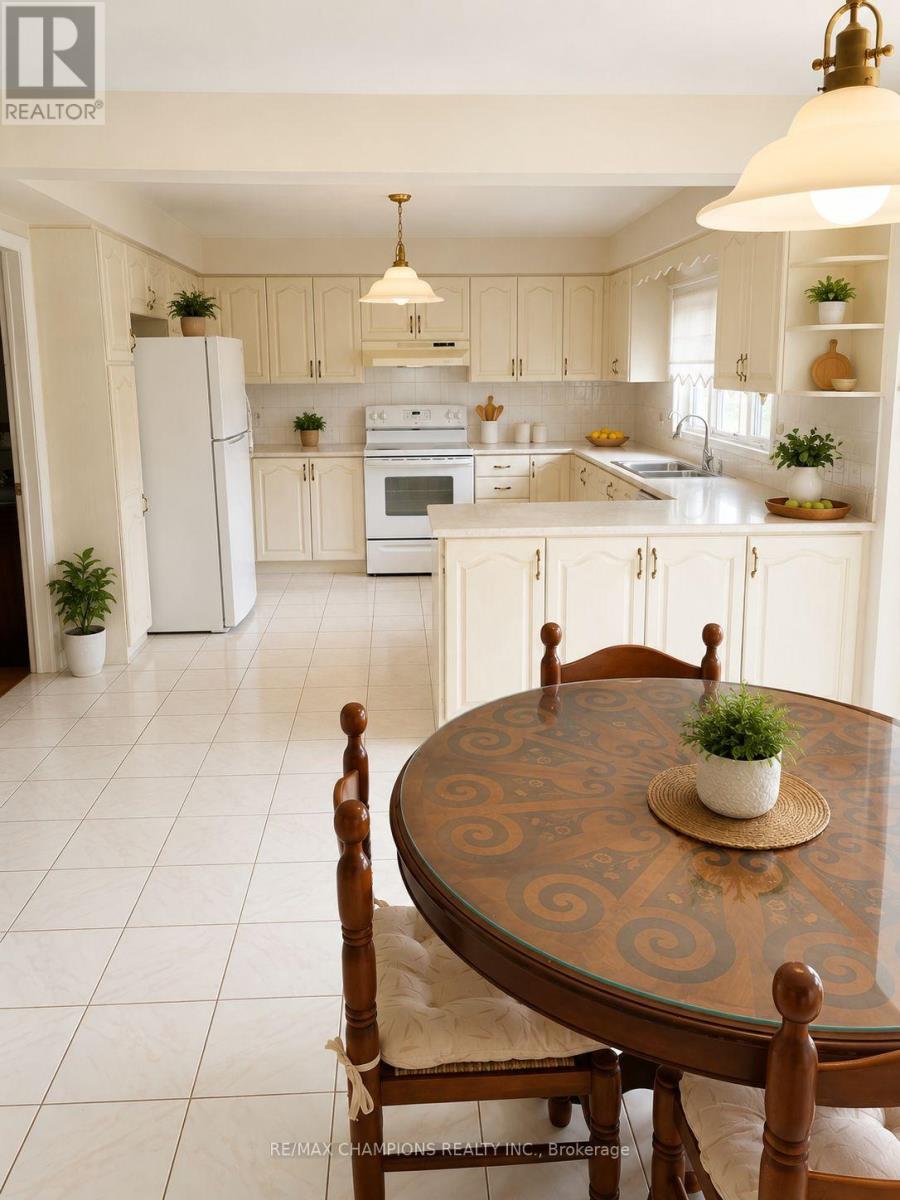 4047 COUNTRYSIDE DRIVE E - 31