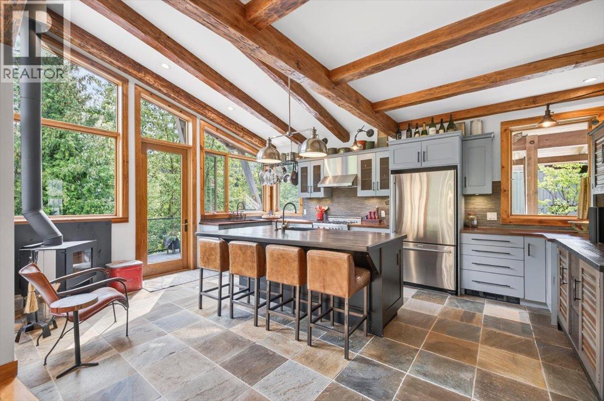 470 Canyon Trail - 18